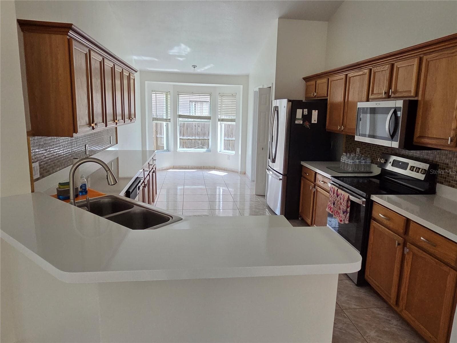 Single Family Residence at 2525 HIKERS CT, KISSIMMEE, photo 10 of 51