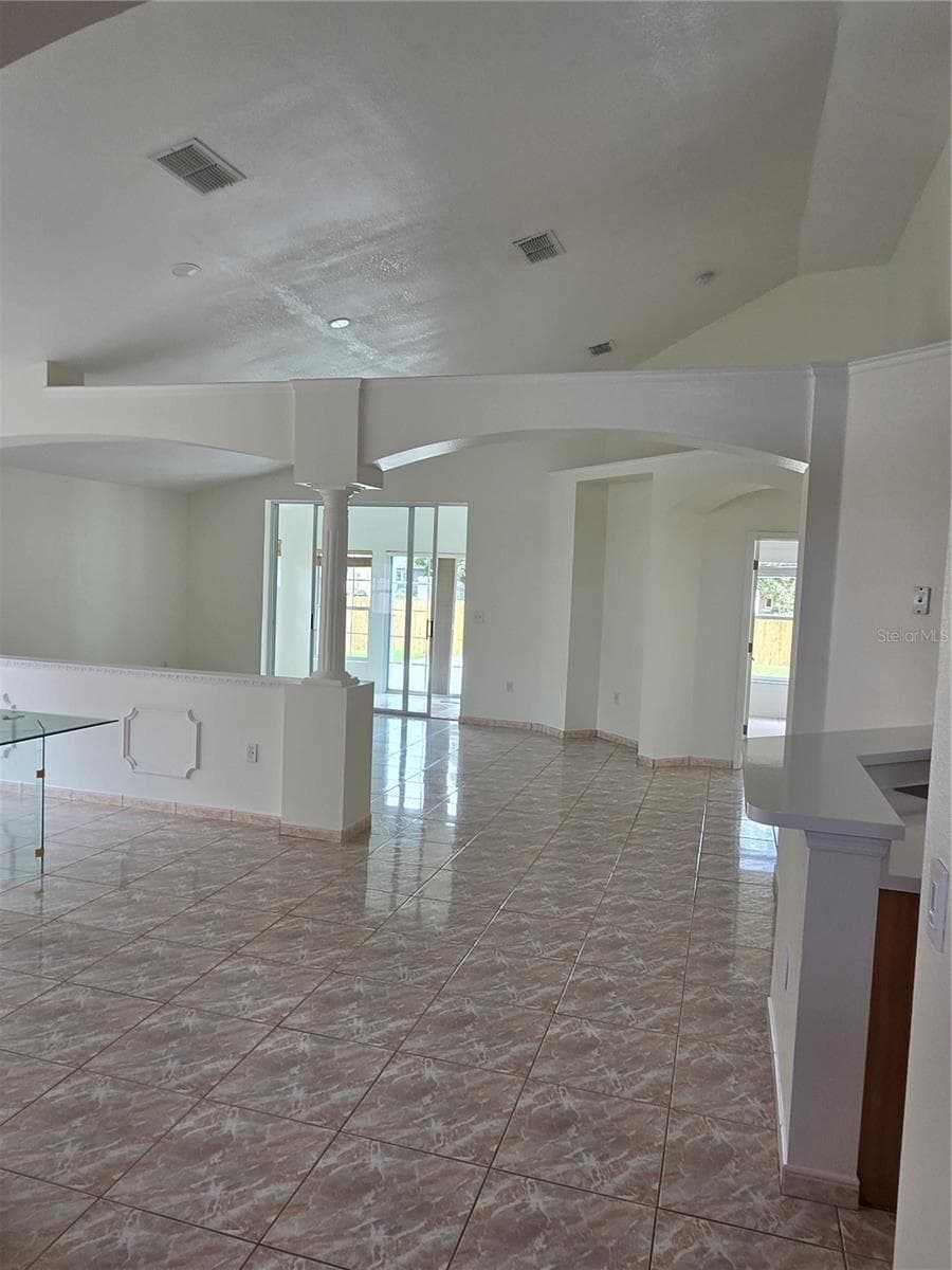 Single Family Residence at 2525 HIKERS CT, KISSIMMEE, photo 15 of 51