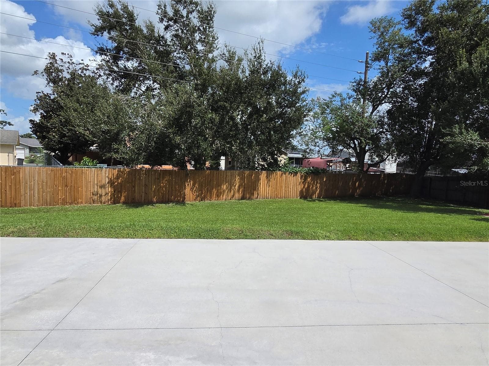 Single Family Residence at 2525 HIKERS CT, KISSIMMEE, photo 42 of 51