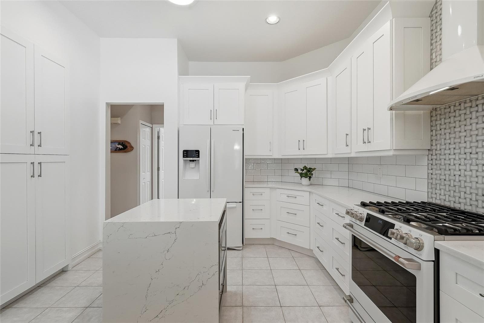 Large built in pantry to the left. - 4851 WINDMILL PALM TER NE, ST PETERSBURG