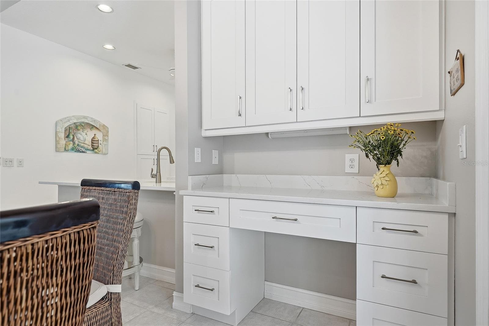 So much storage in this home! - 4851 WINDMILL PALM TER NE, ST PETERSBURG