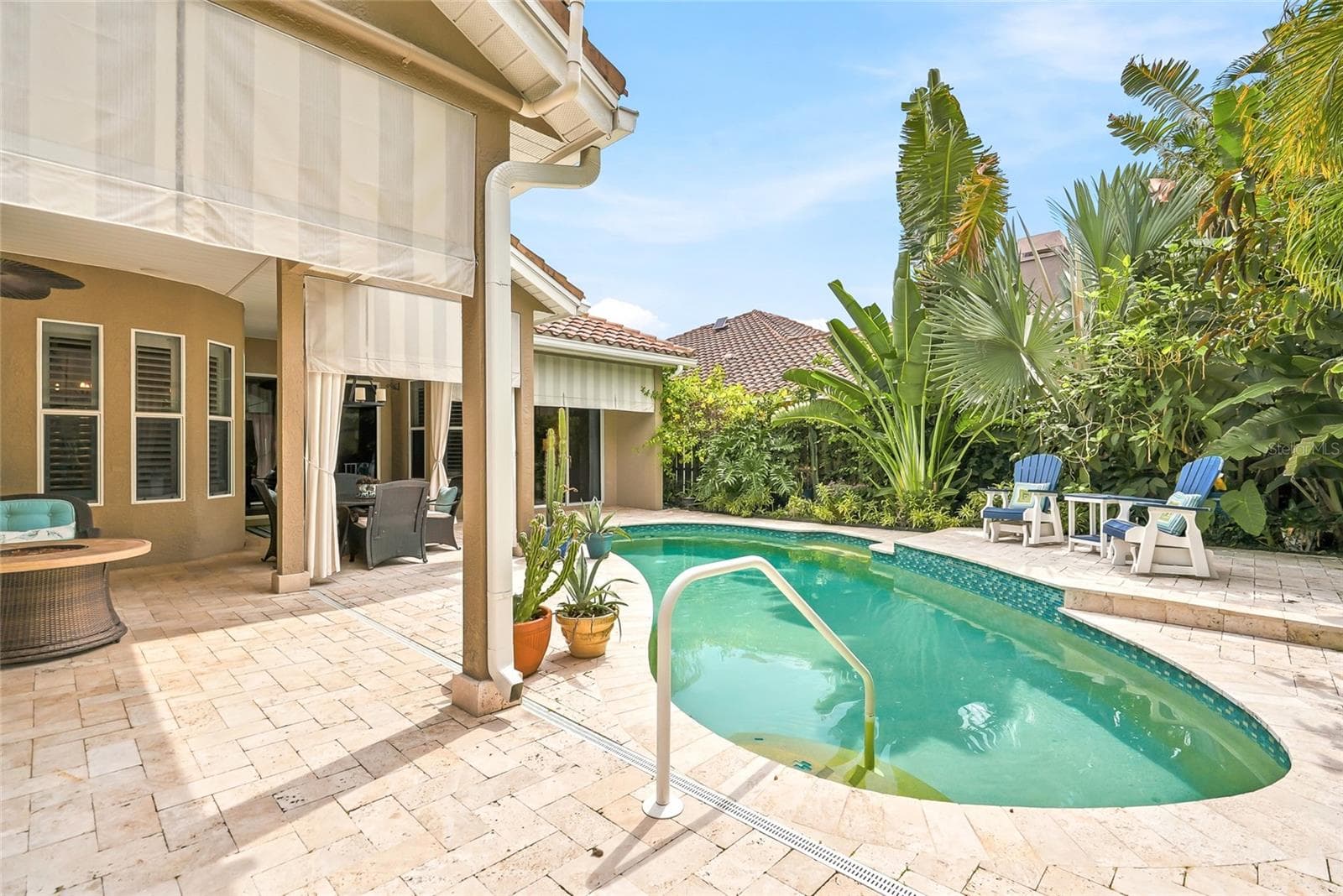 Take a day off to vacay at home. - 4851 WINDMILL PALM TER NE, ST PETERSBURG