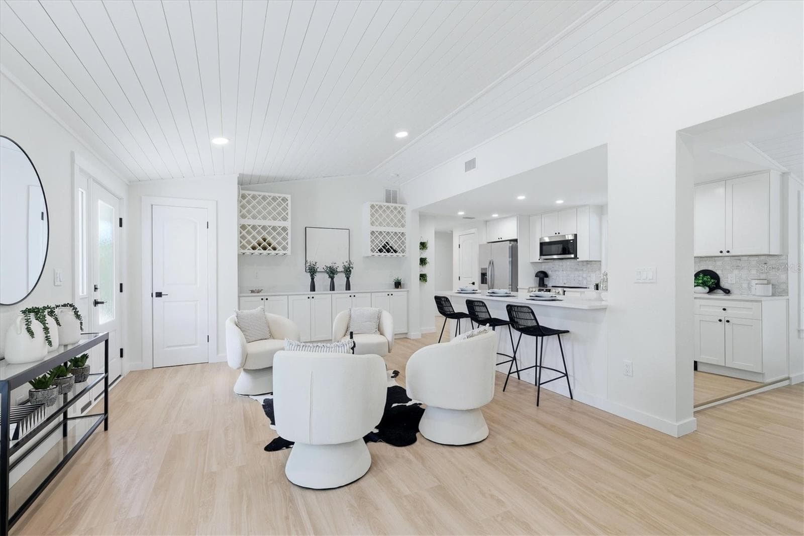 Single Family Residence at 512 SANTE JOSEPH ST, VENICE, photo 12 of 59