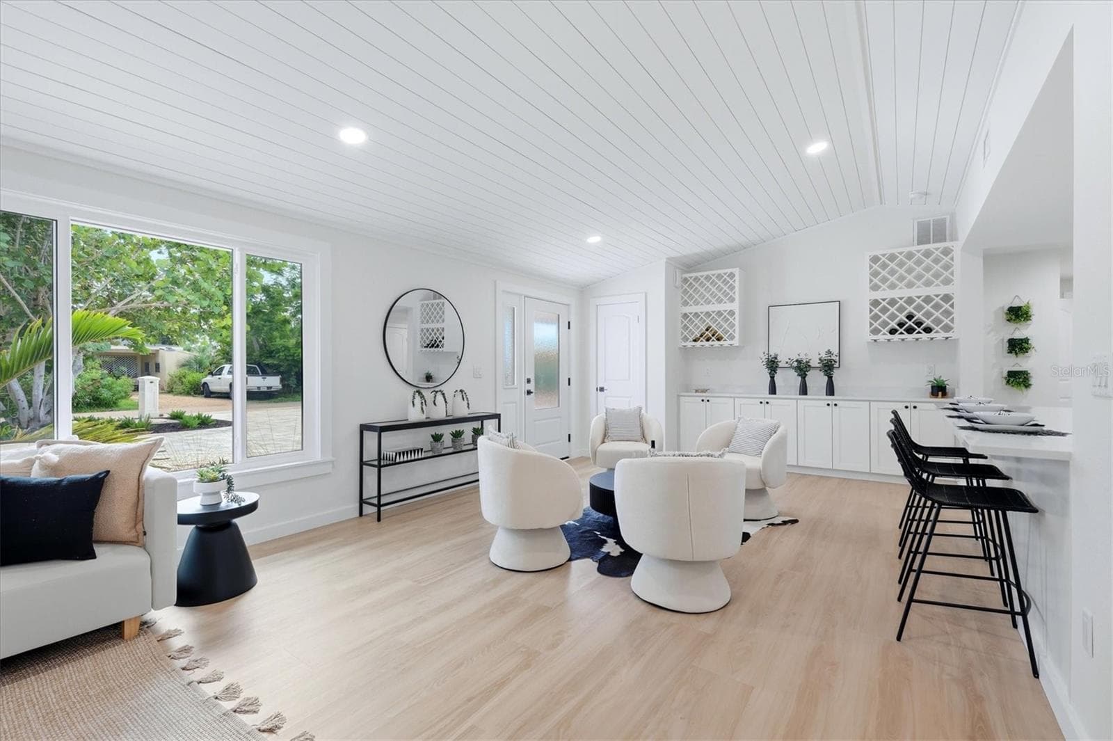 Single Family Residence at 512 SANTE JOSEPH ST, VENICE, photo 13 of 59