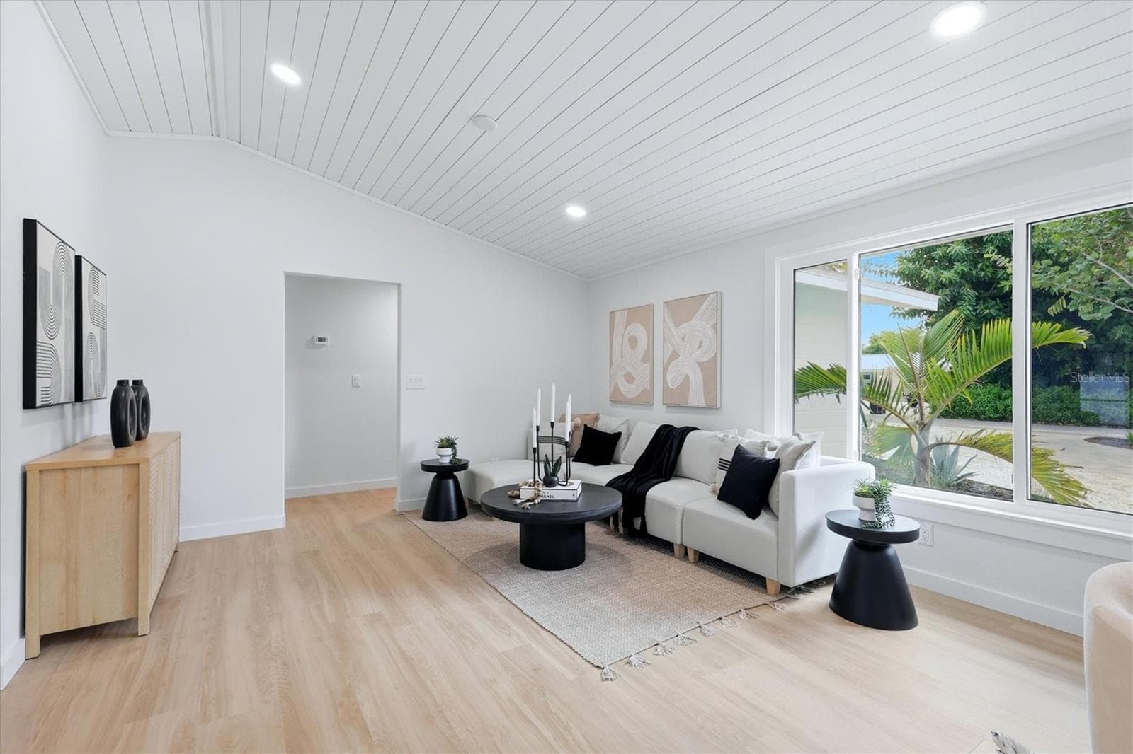 Single Family Residence at 512 SANTE JOSEPH ST, VENICE, photo 15 of 59