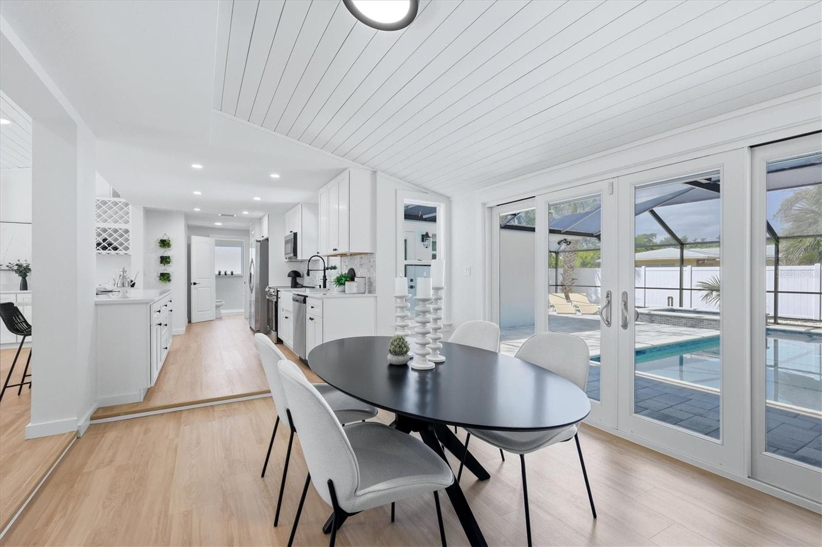Single Family Residence at 512 SANTE JOSEPH ST, VENICE, photo 17 of 59