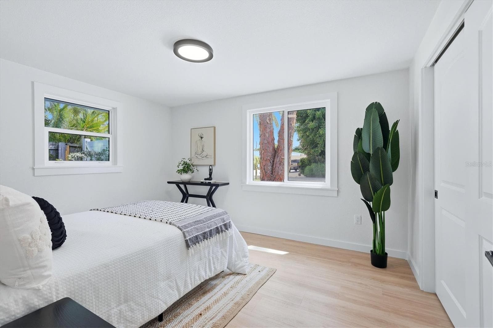 Single Family Residence at 512 SANTE JOSEPH ST, VENICE, photo 22 of 59