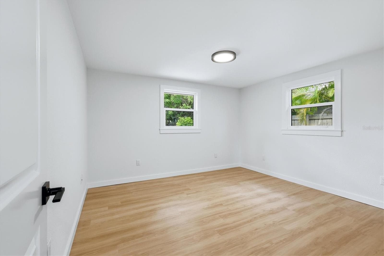 Single Family Residence at 512 SANTE JOSEPH ST, VENICE, photo 23 of 59