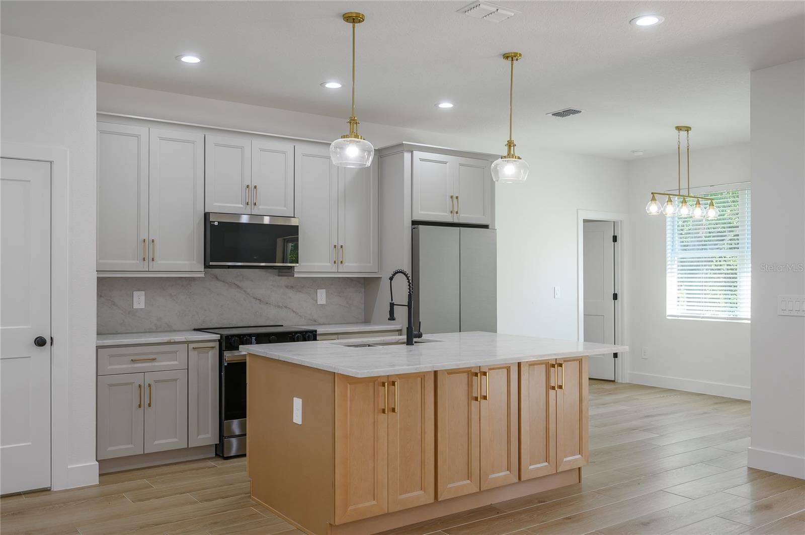 Single Family Residence at 63 ALICANTE RD, DEBARY, photo 4 of 60