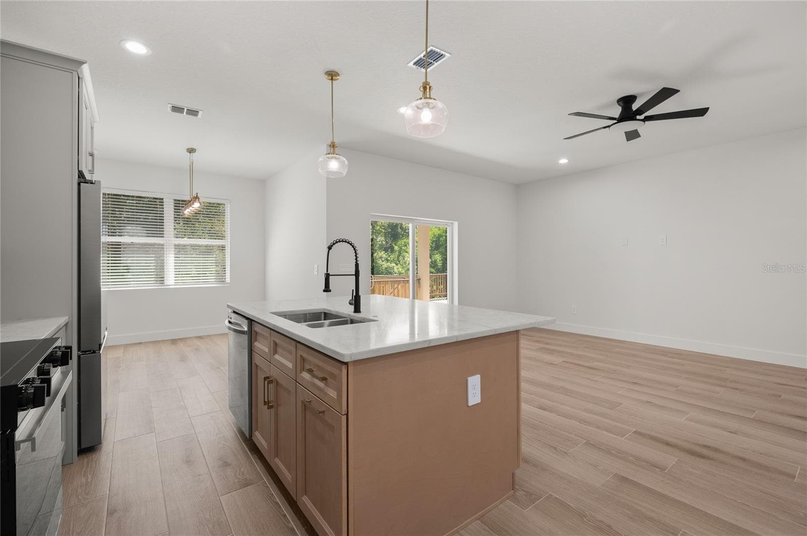 Single Family Residence at 63 ALICANTE RD, DEBARY, photo 58 of 60