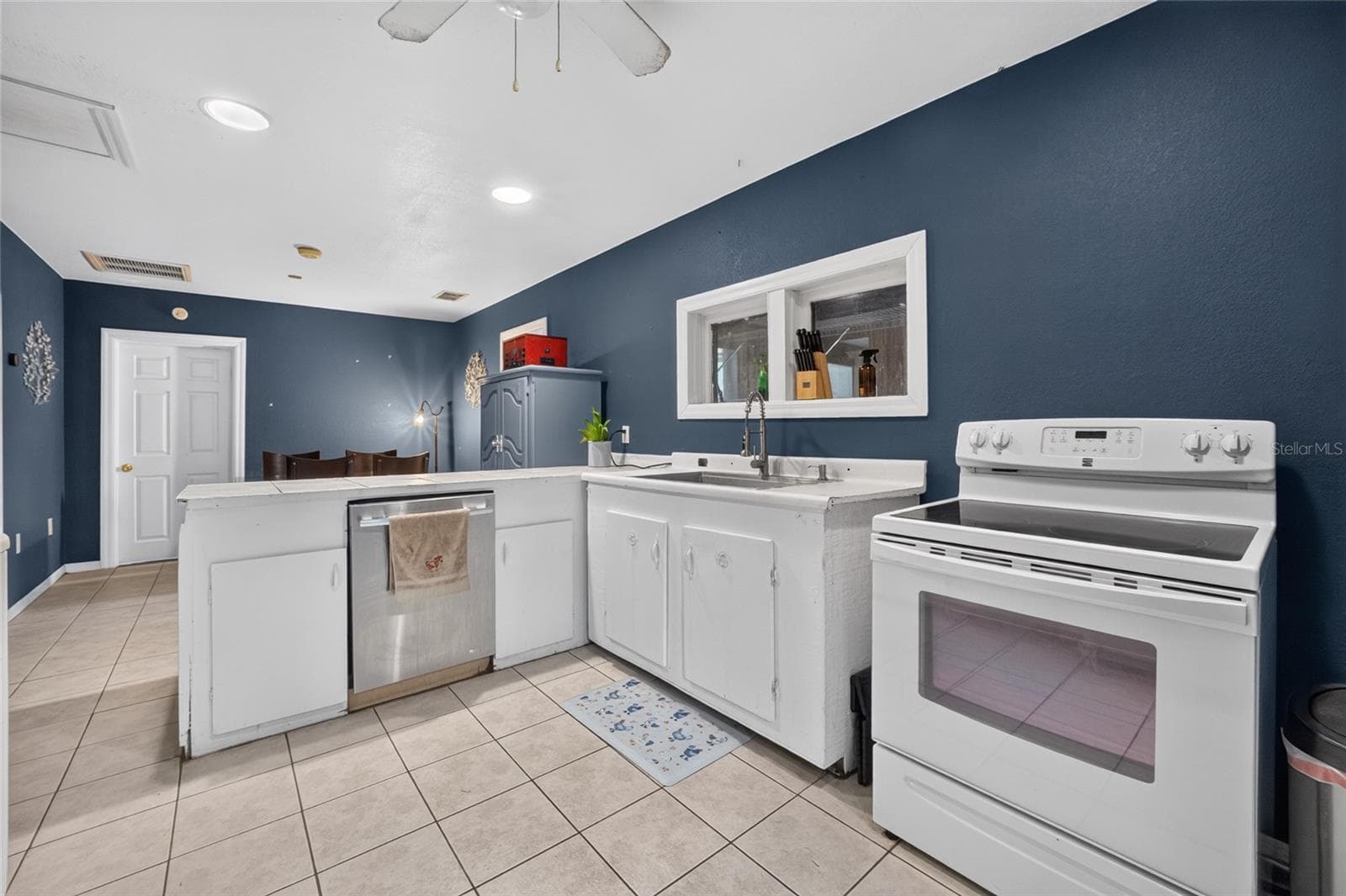 Single Family Residence at 11855 SE 141ST TER, OCKLAWAHA, photo 13 of 49