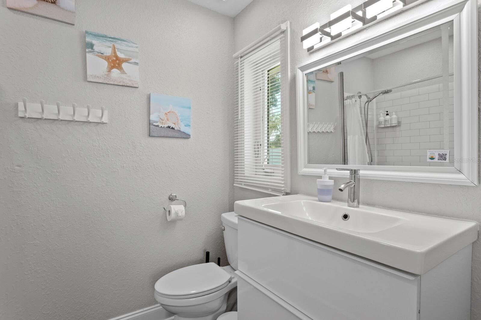 Single Family Residence at 8404 43RD AVENUE TER W, BRADENTON, photo 16 of 31