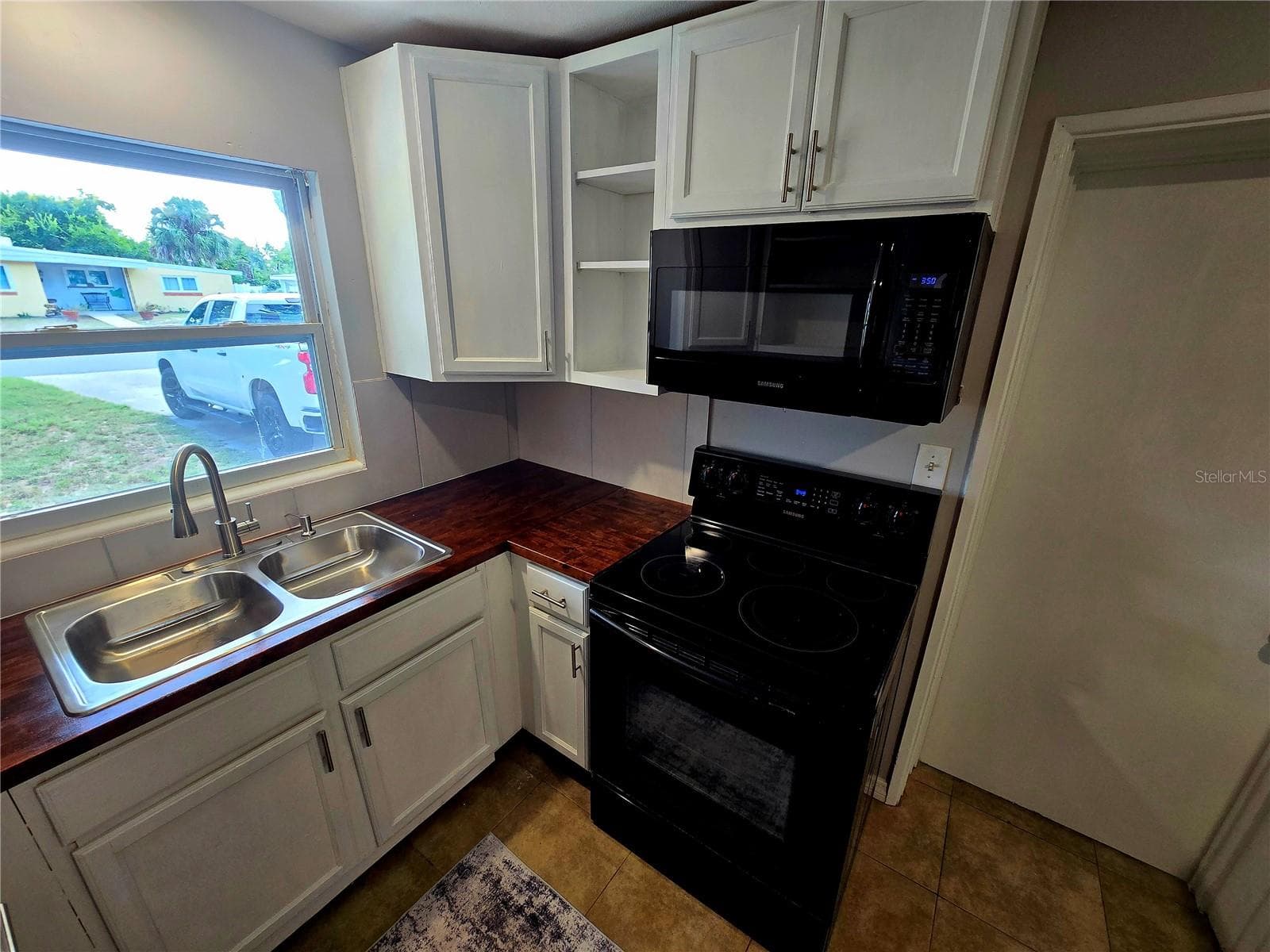 Single Family Residence at 1308 MOORE ST, DAYTONA BEACH, photo 40 of 48