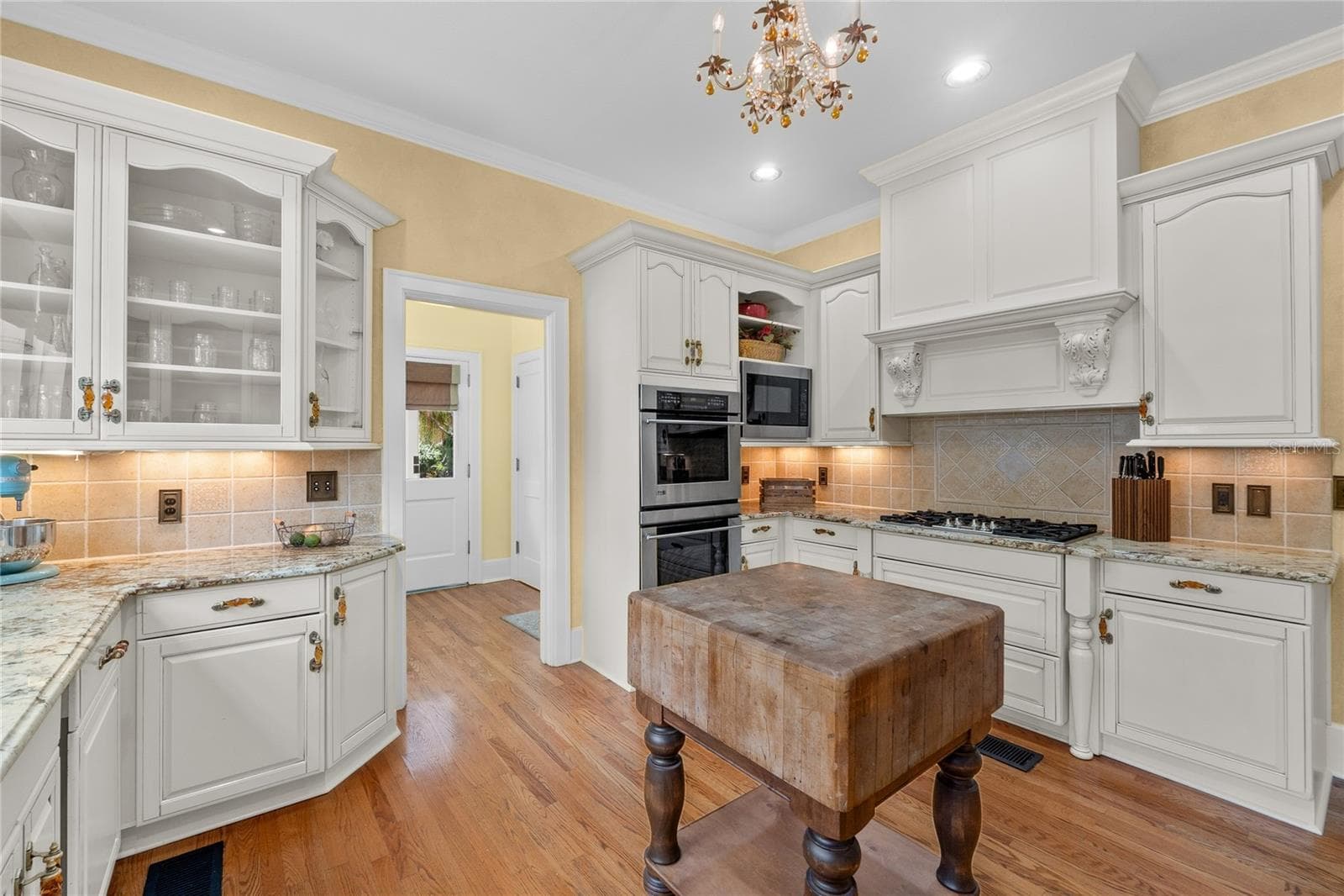 Single Family Residence at 1760 OLD BARTOW EAGLE LAKE RD, BARTOW, photo 18 of 84