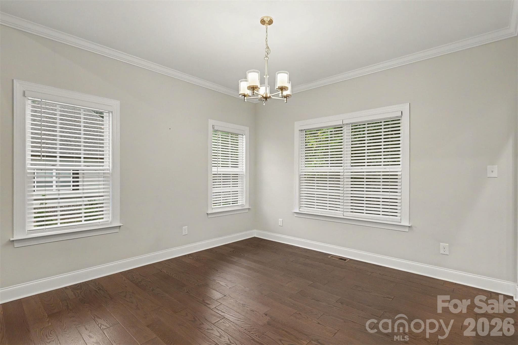 Single Family Residence at 3743 Travertine Drive, Lancaster, photo 15 of 35