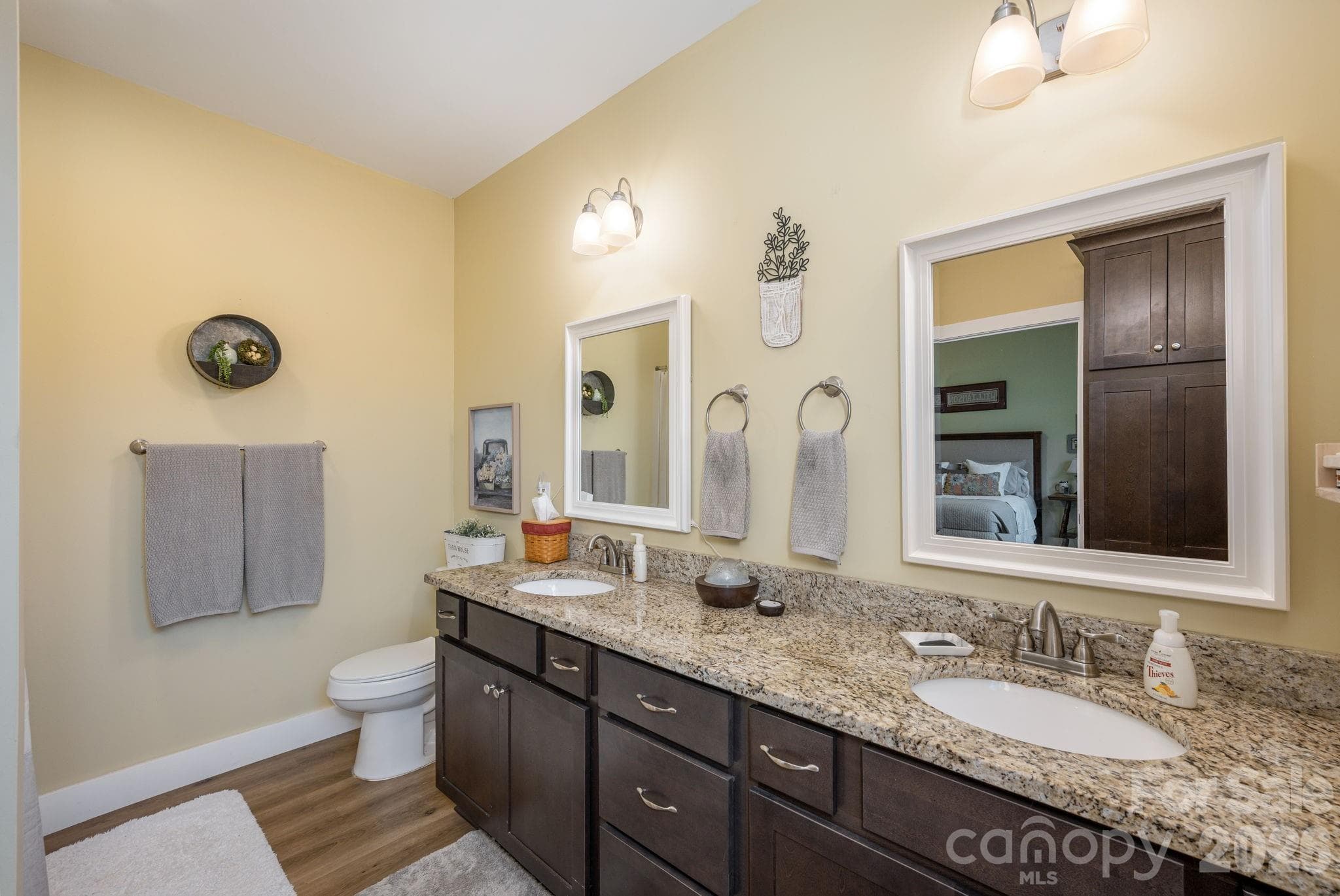 Primary  bathroom - 27 Day Lilly Court, Hendersonville