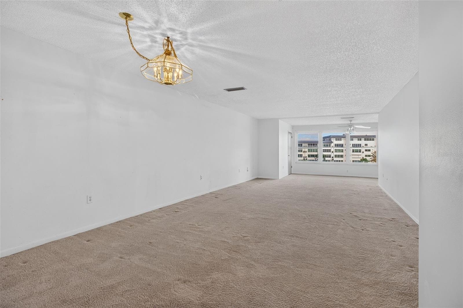 Living Room - 6025 SHORE BLVD S #303, GULFPORT