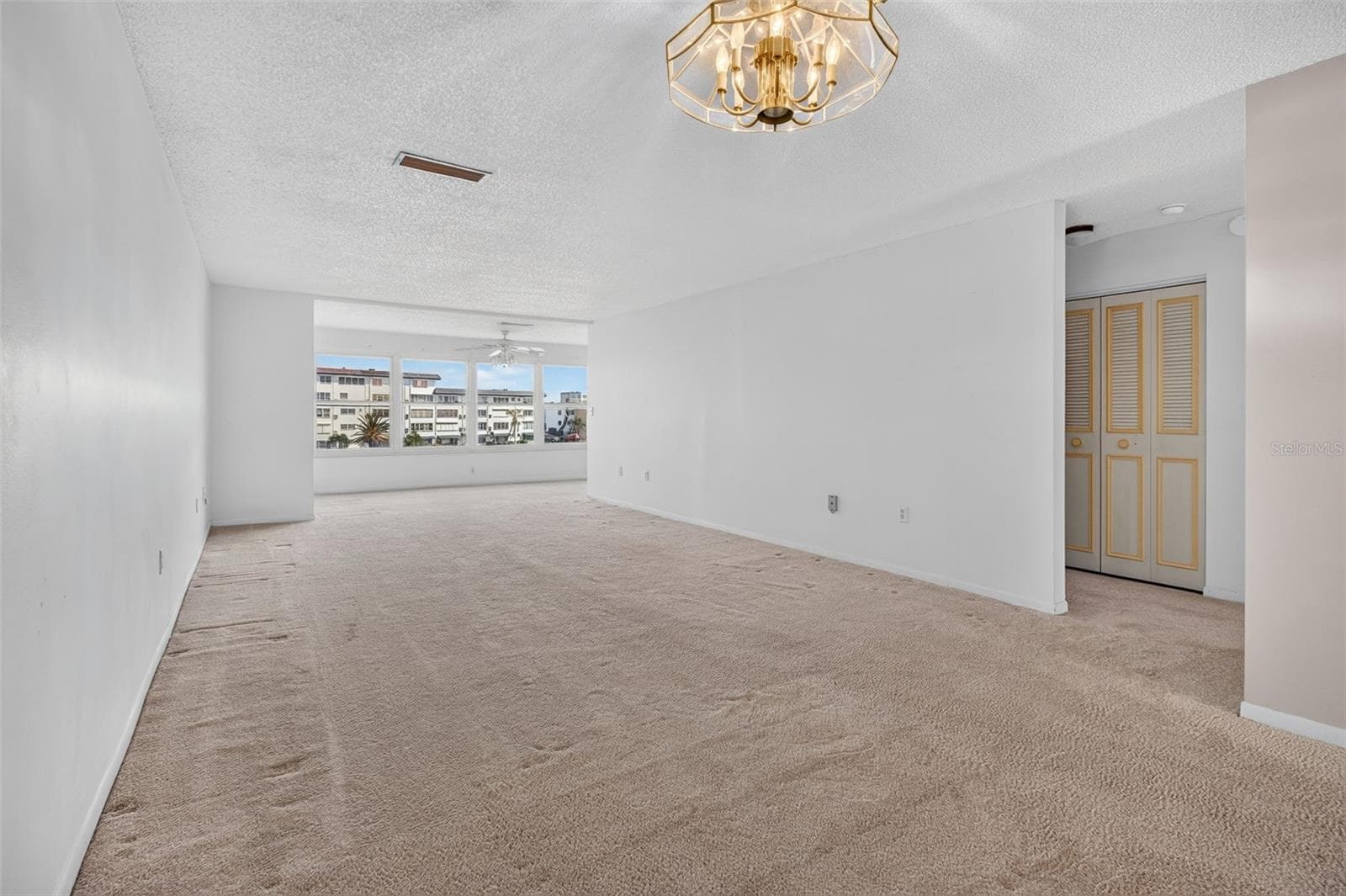 Living Room - 6025 SHORE BLVD S #303, GULFPORT