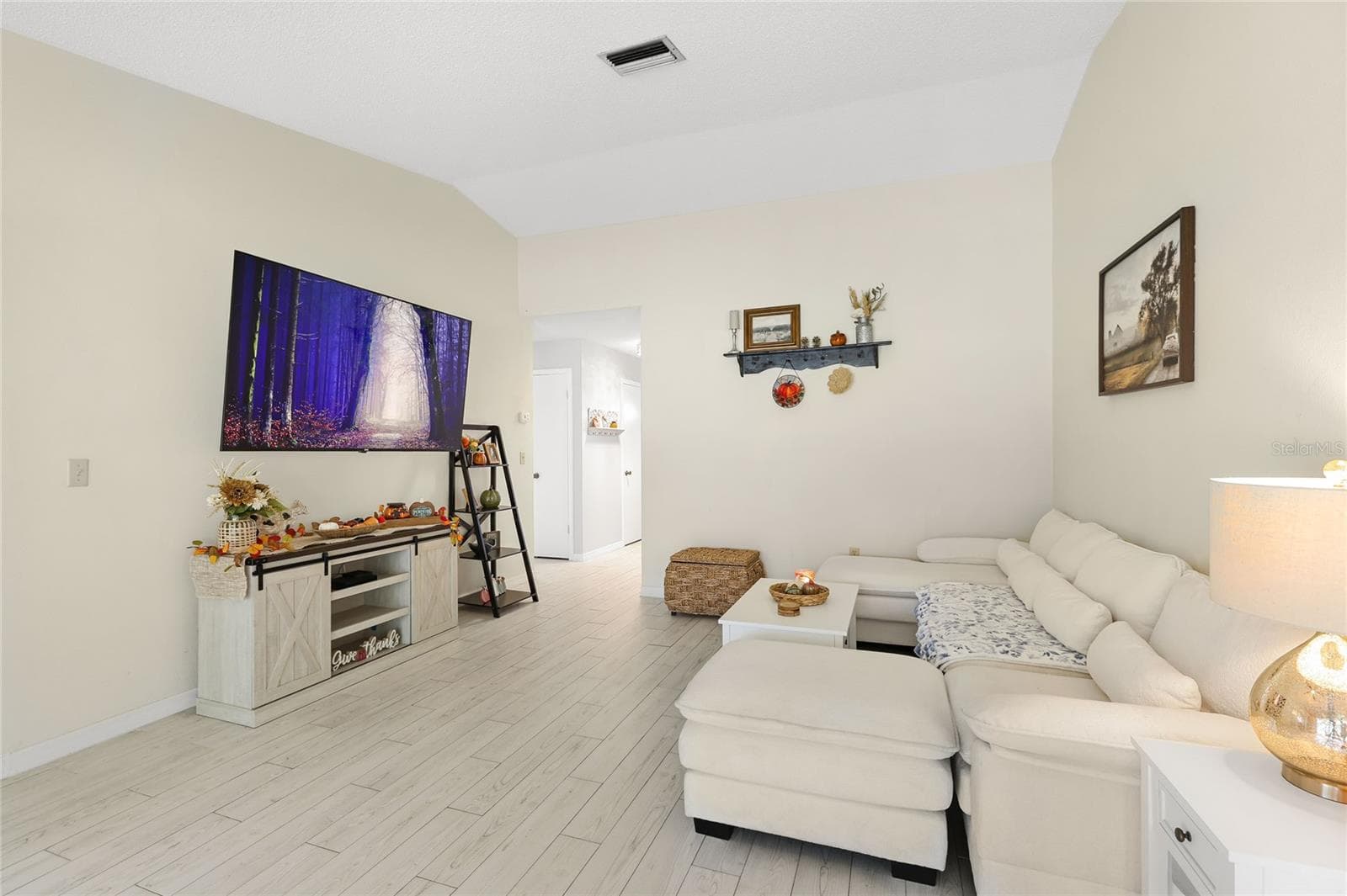 Condominium at 3904 36TH AVENUE DR W #37, BRADENTON, photo 7 of 26