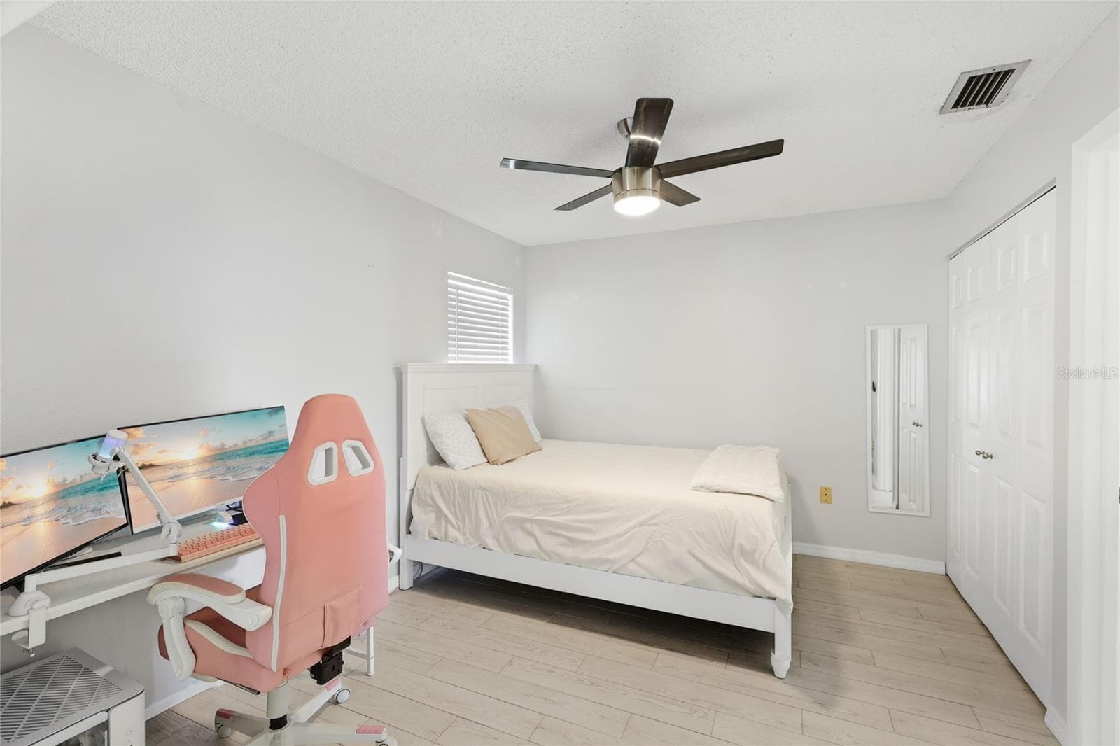 Condominium at 3904 36TH AVENUE DR W #37, BRADENTON, photo 16 of 26