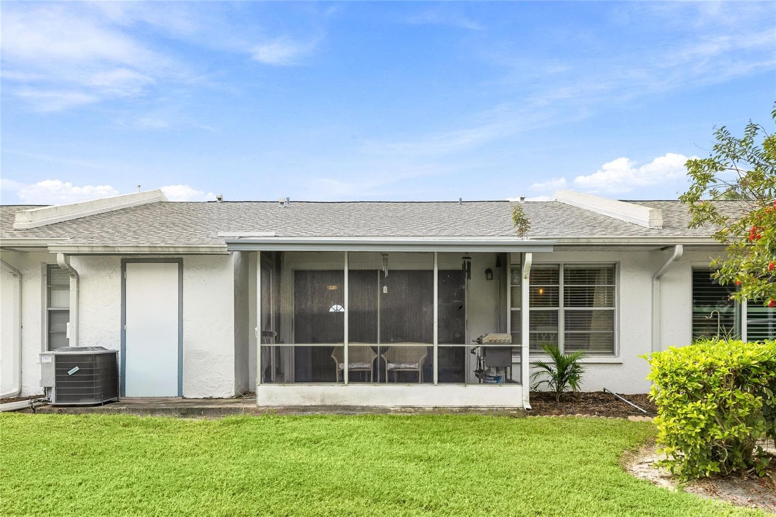 Condominium at 3904 36TH AVENUE DR W #37, BRADENTON, photo 24 of 26