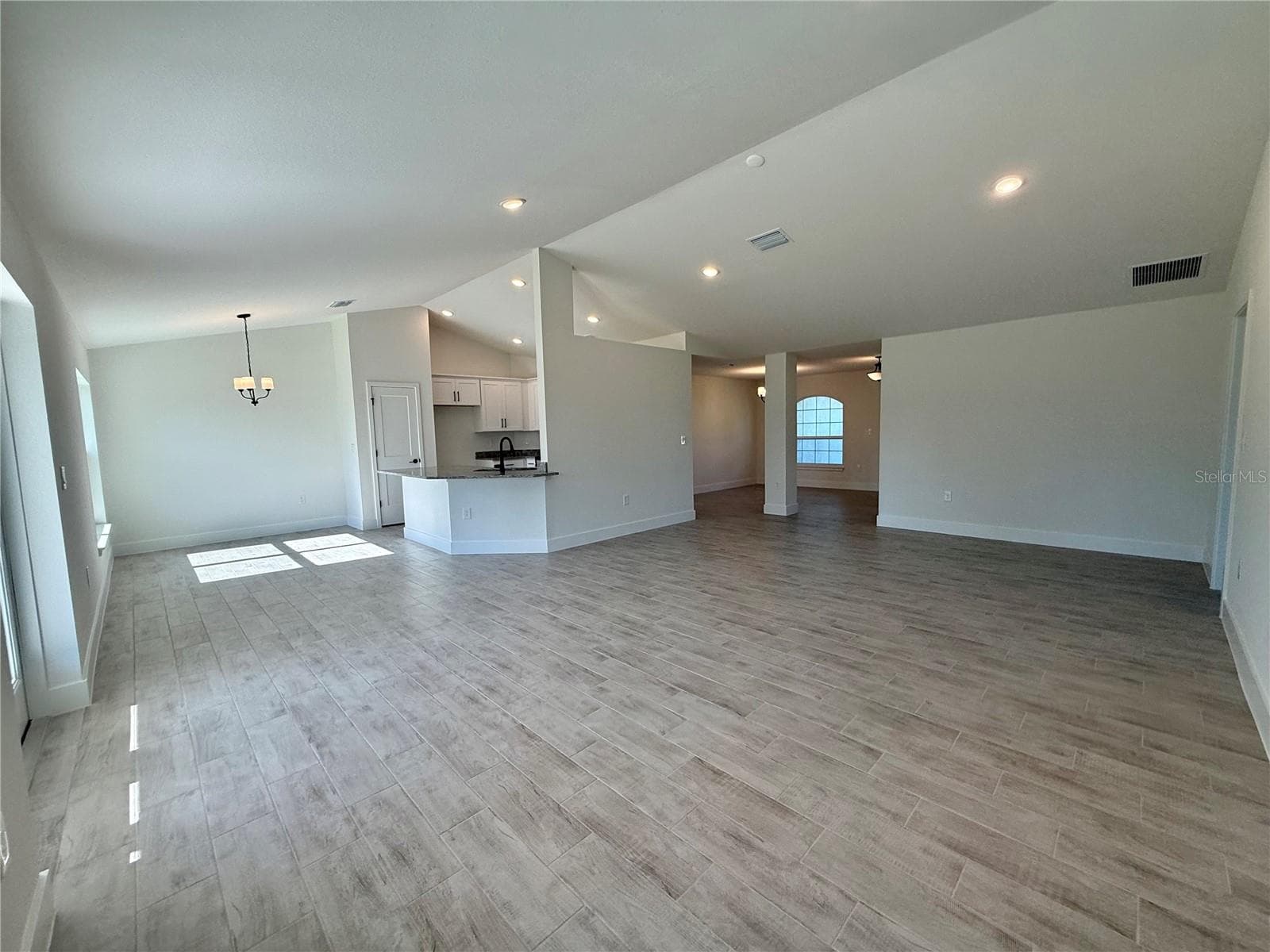Single Family Residence at 135 BROADMOOR LN, ROTONDA WEST, photo 7 of 28