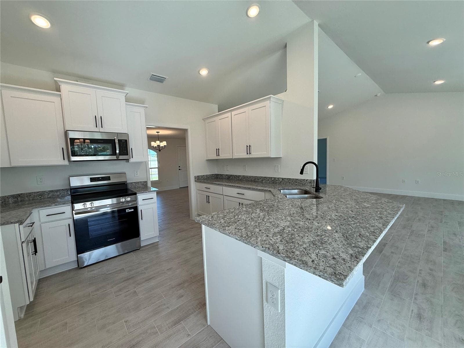 Single Family Residence at 135 BROADMOOR LN, ROTONDA WEST, photo 11 of 28