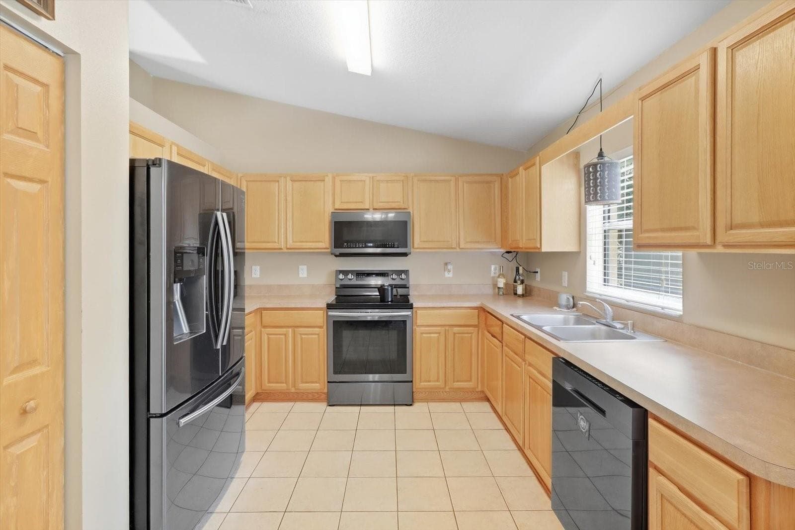 Single Family Residence at 4440 SW 158TH ST RD, OCALA, photo 13 of 50