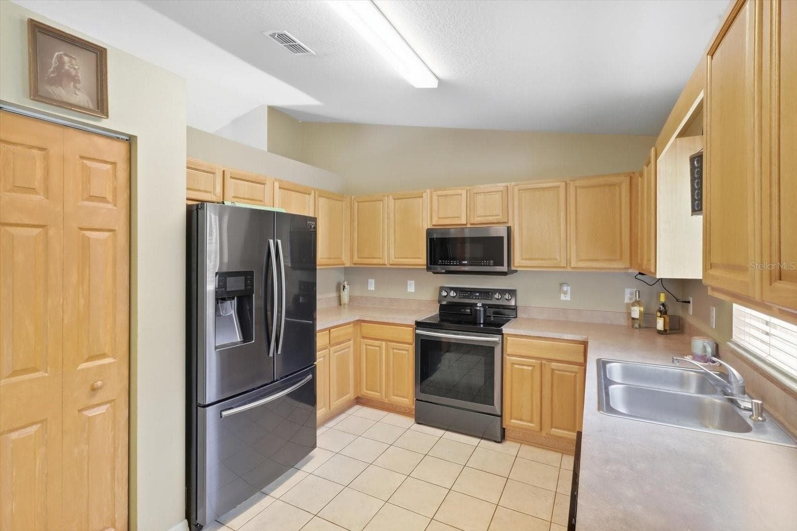 Single Family Residence at 4440 SW 158TH ST RD, OCALA, photo 14 of 50