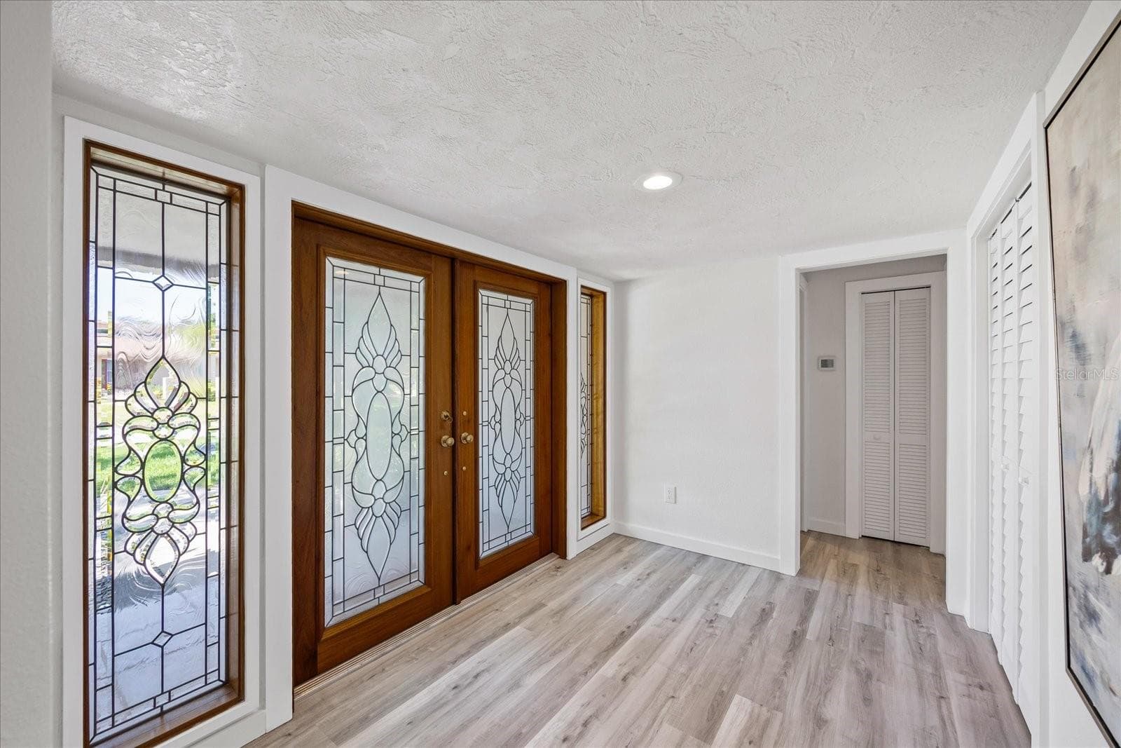 Single Family Residence at 2900 SANDPIPER PL, CLEARWATER, photo 3 of 51