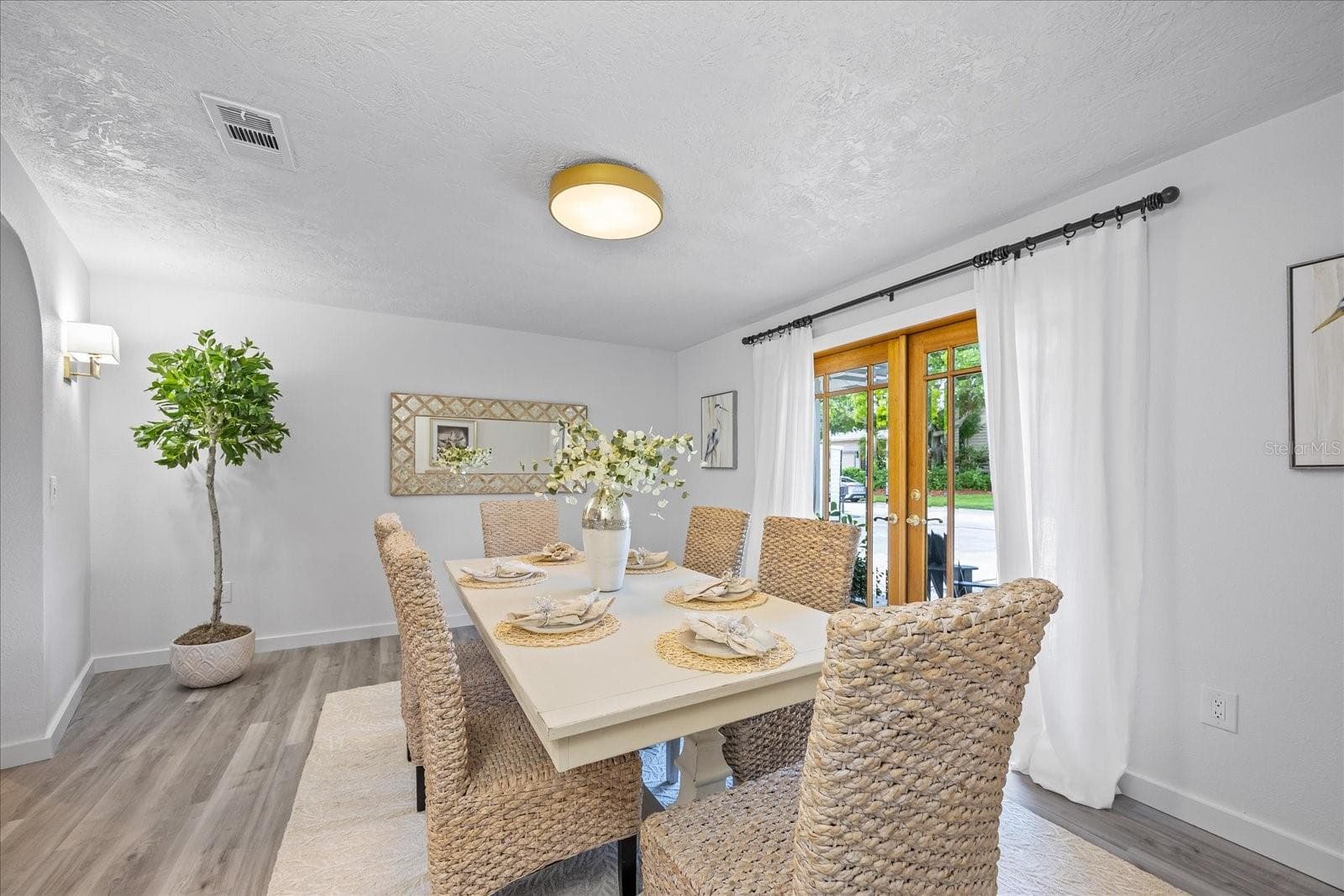 Single Family Residence at 2900 SANDPIPER PL, CLEARWATER, photo 9 of 51