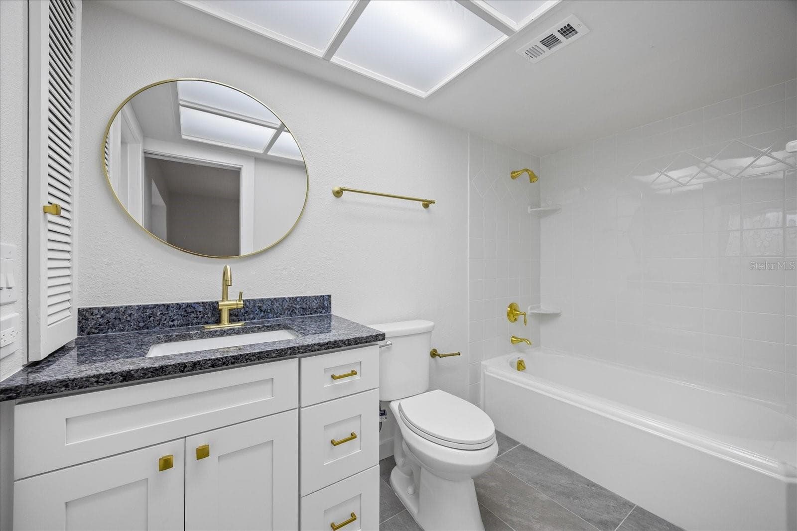 Single Family Residence at 2900 SANDPIPER PL, CLEARWATER, photo 28 of 51