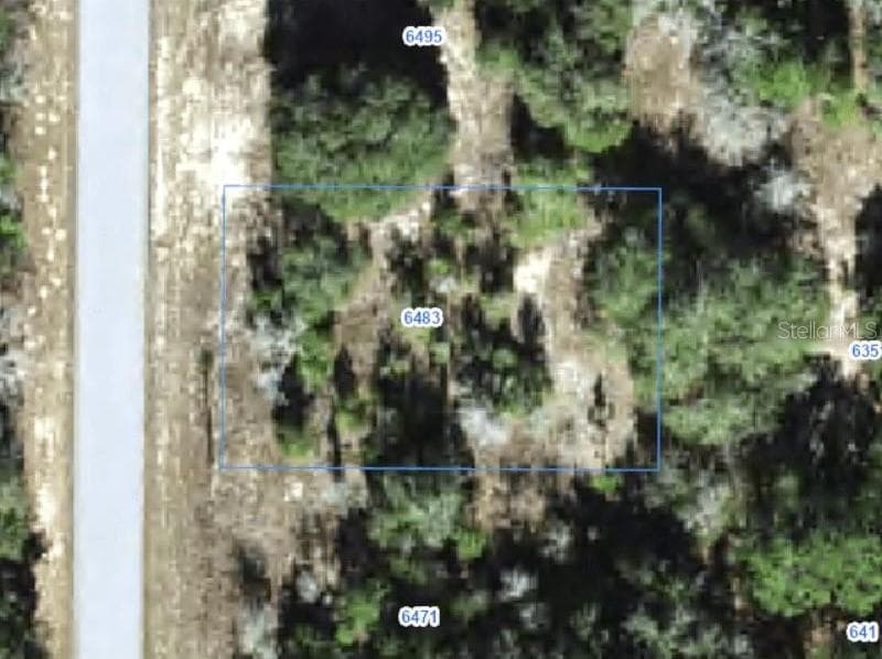 6483 N DARLINGTON DR