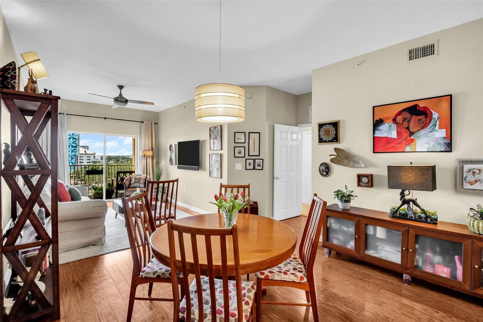 Condominium at 316 8TH ST S #604, ST PETERSBURG, photo 9 of 36