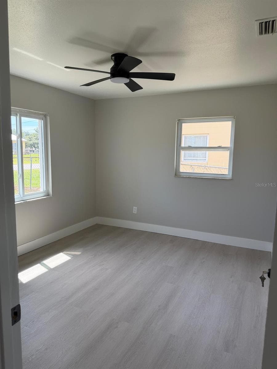Single Family Residence at 11106 HAPPY ACRES LN, RIVERVIEW, photo 6 of 25