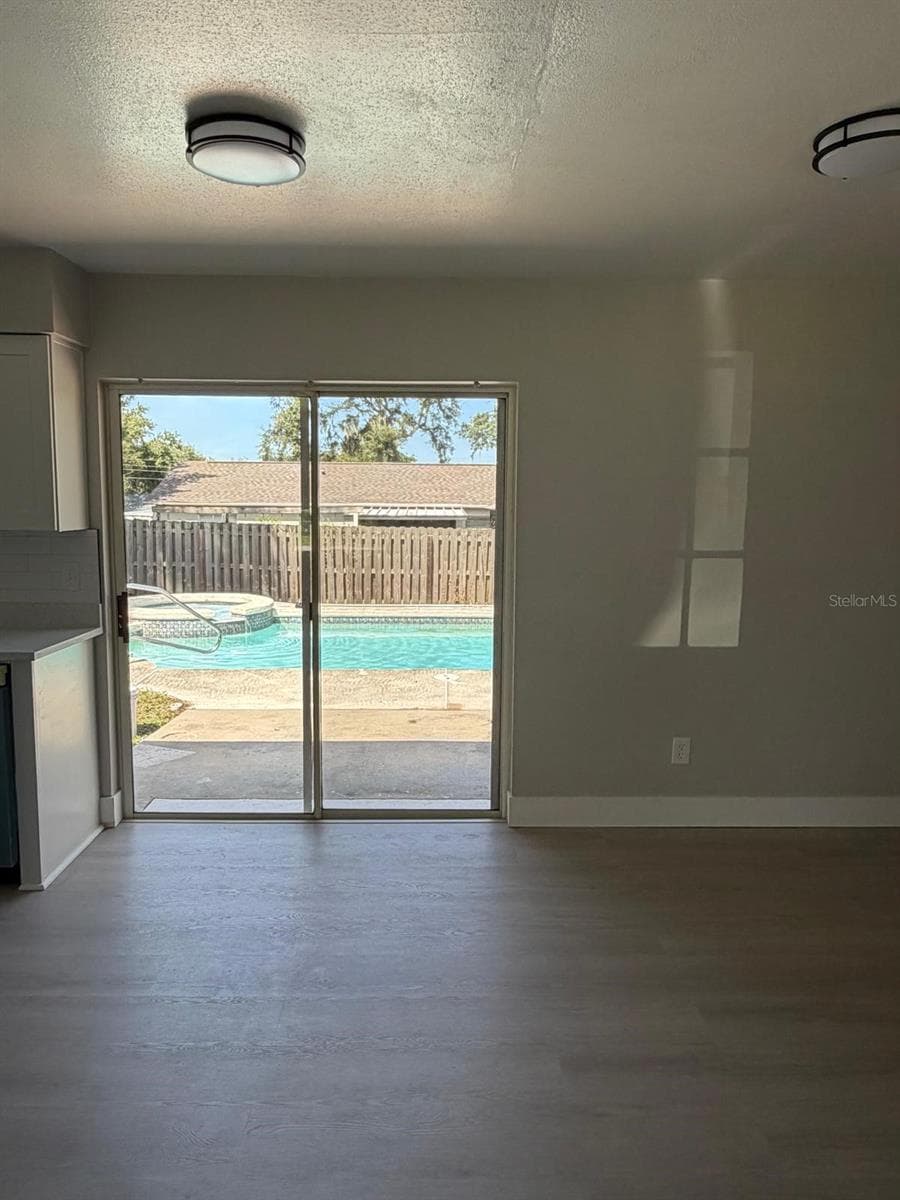 Single Family Residence at 11106 HAPPY ACRES LN, RIVERVIEW, photo 20 of 25