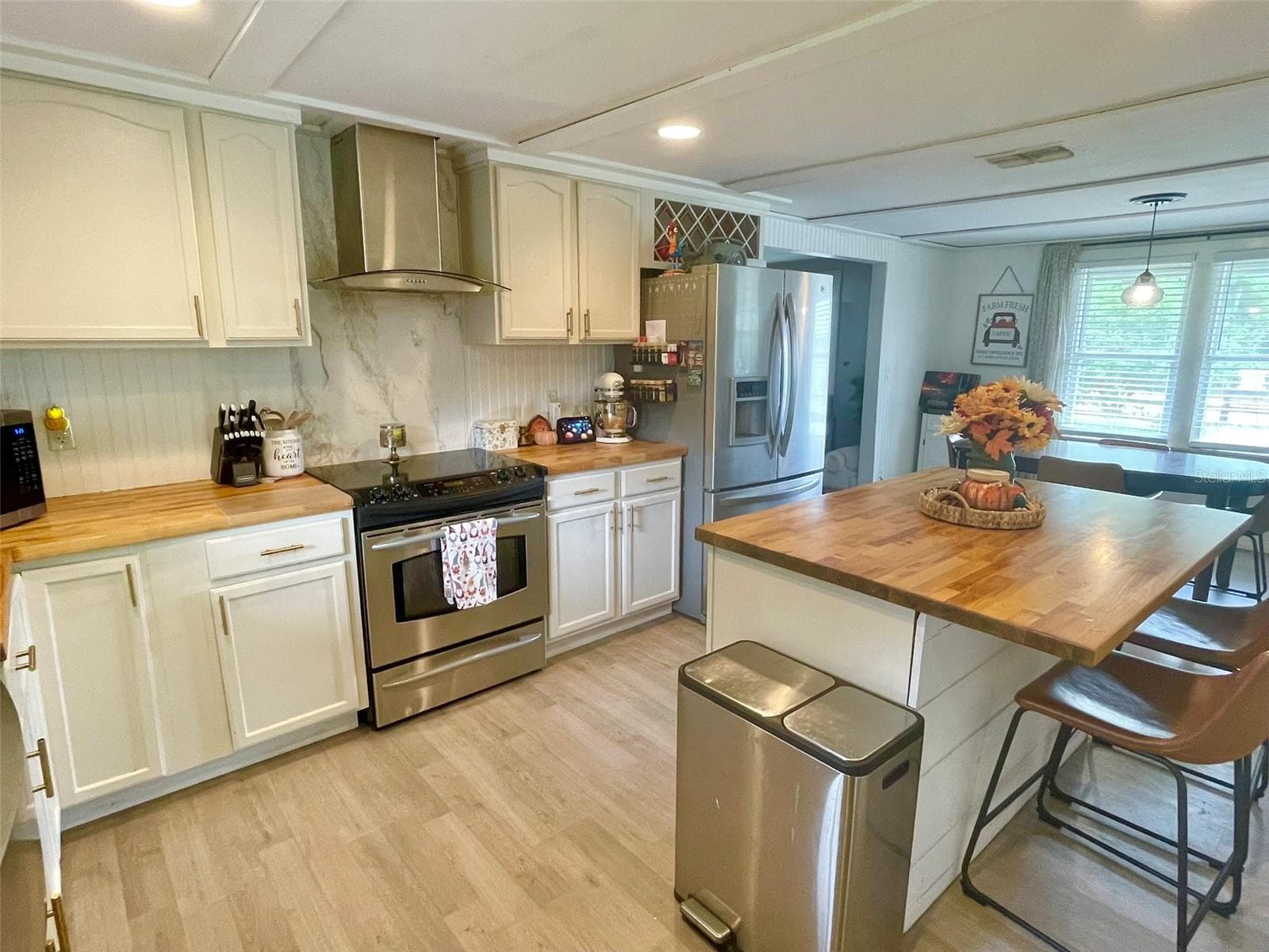 Single Family Residence at 37716 BETH ST, DADE CITY, photo 9 of 53