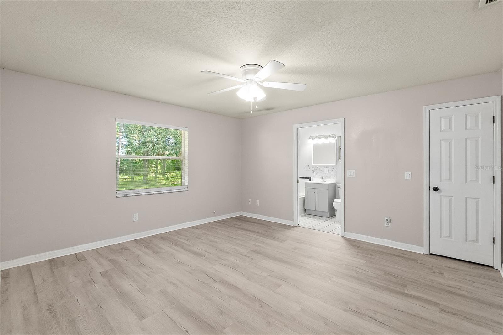 Single Family Residence at 53 BIRCHWOOD DR, PALM COAST, photo 16 of 32