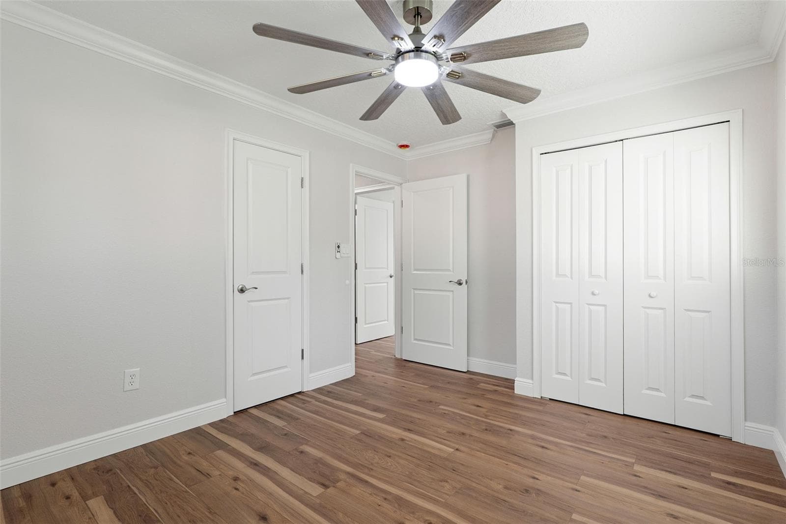 Single Family Residence at 1602 OVERLOOK RD, BELLE ISLE, photo 20 of 53