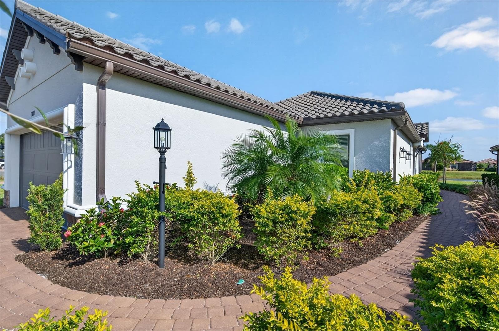 Single Family Residence at 3021 VENETO CT, LAKEWOOD RANCH, photo 6 of 75