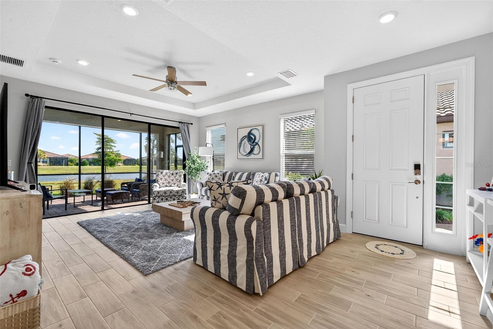 Single Family Residence at 3021 VENETO CT, LAKEWOOD RANCH, photo 11 of 75
