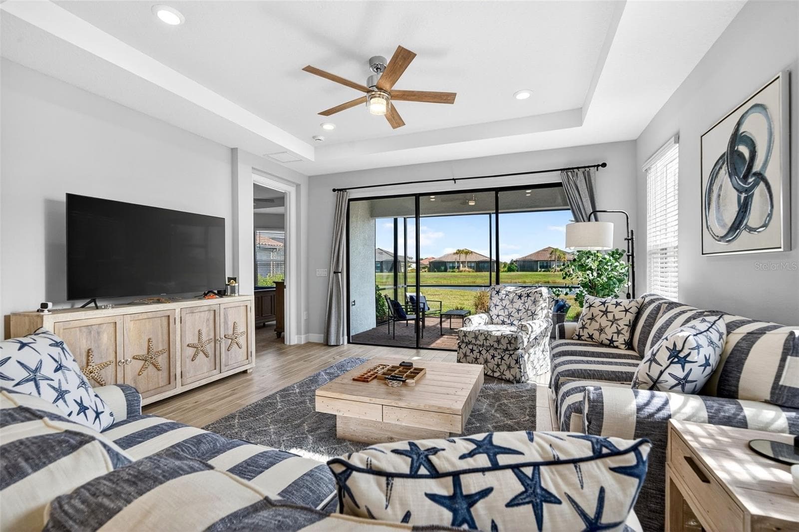 Single Family Residence at 3021 VENETO CT, LAKEWOOD RANCH, photo 12 of 75