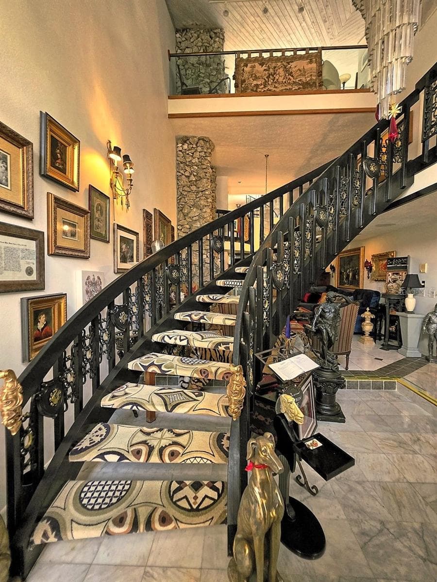 STAIRCASE - 1778 SAMURAI PT #4, LUTZ