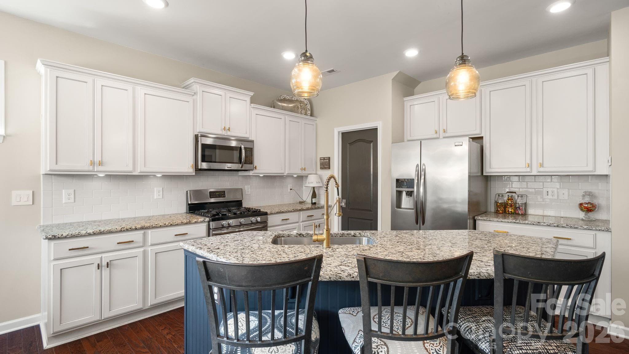 Single Family Residence at 2514 Richland Balsam Drive, Fort Mill, photo 12 of 48