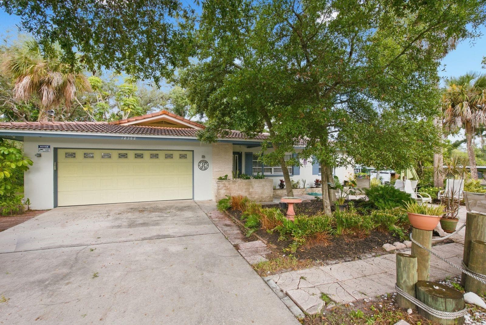 Single Family Residence at 12382 143RD ST, LARGO, photo 2 of 30