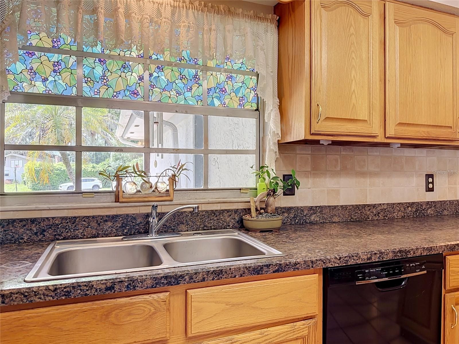 Single Family Residence at 4148 FLORALWOOD CT, ORLANDO, photo 16 of 59