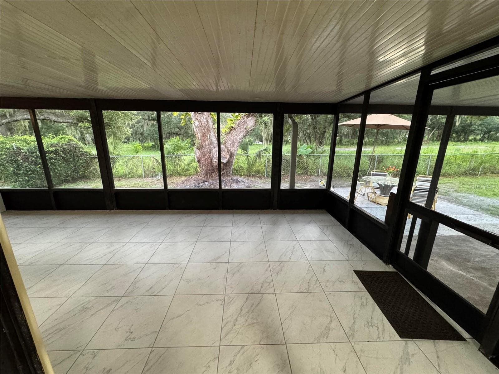 Manufactured Home at 8801 MARC DAVID, GIBSONTON, photo 15 of 62