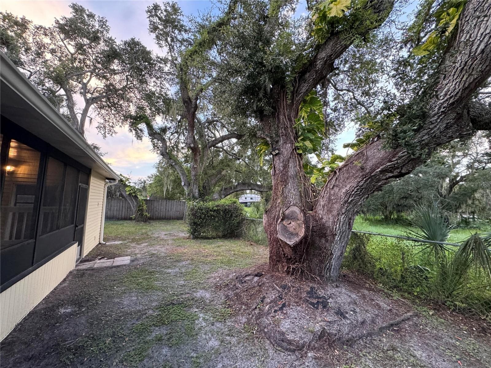 Manufactured Home at 8801 MARC DAVID, GIBSONTON, photo 16 of 62