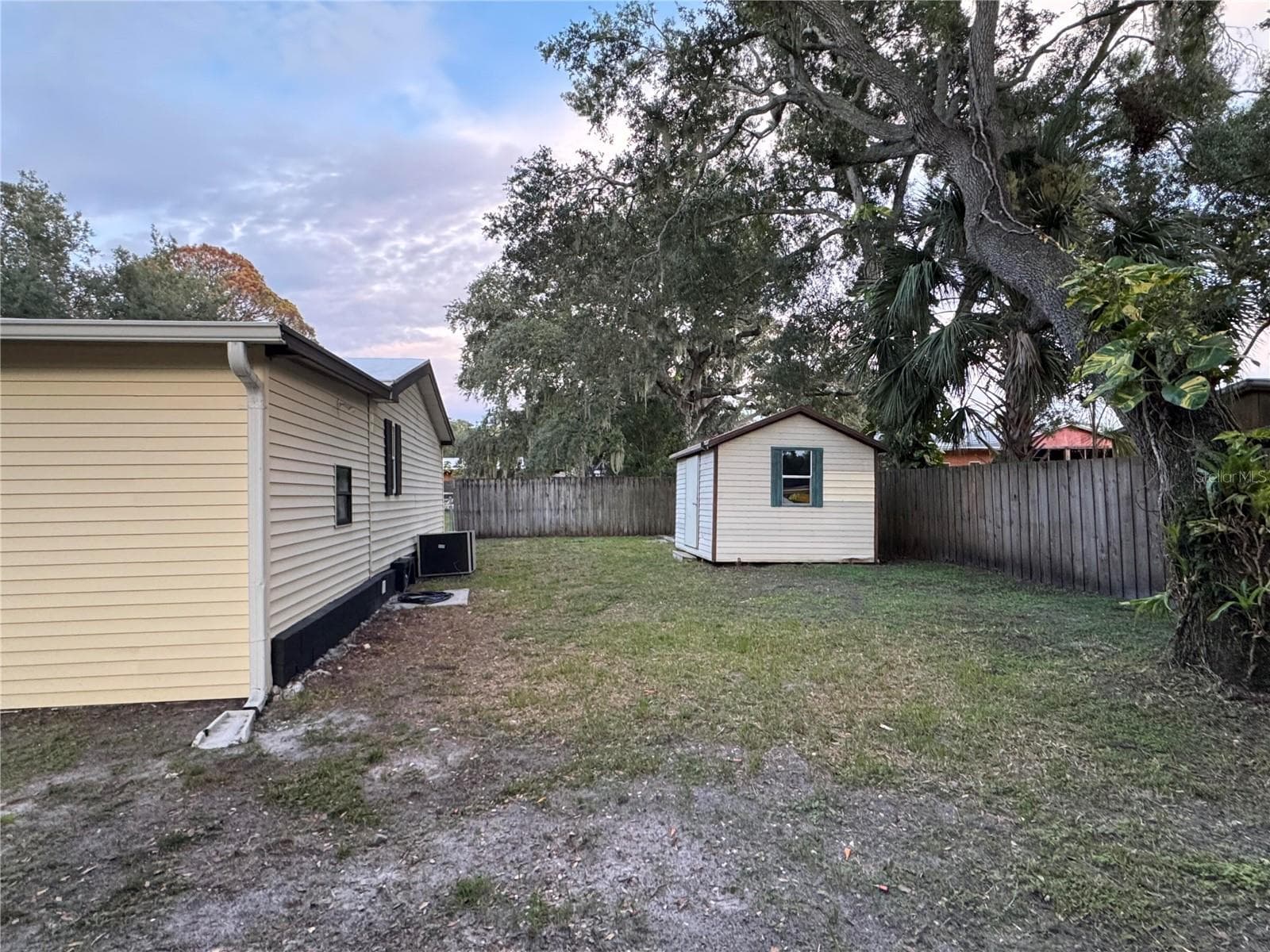 Manufactured Home at 8801 MARC DAVID, GIBSONTON, photo 19 of 62