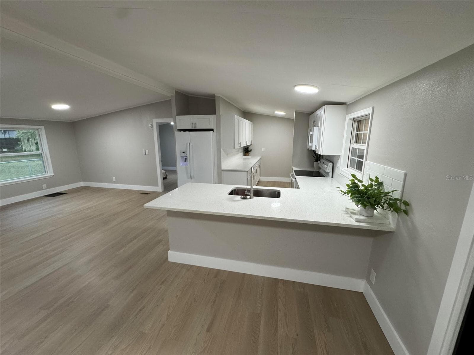 Manufactured Home at 8801 MARC DAVID, GIBSONTON, photo 30 of 62